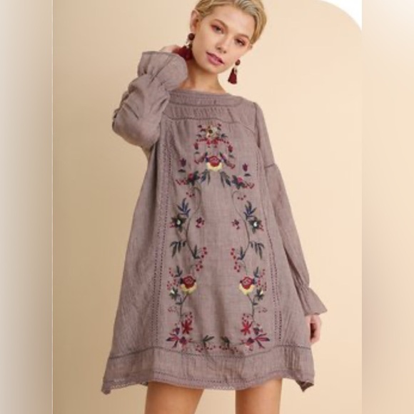 Umgee Dresses & Skirts - Umgee Mini Dress Women’s Med Brown Taupe Embroidered Floral Lace Crochet Boho